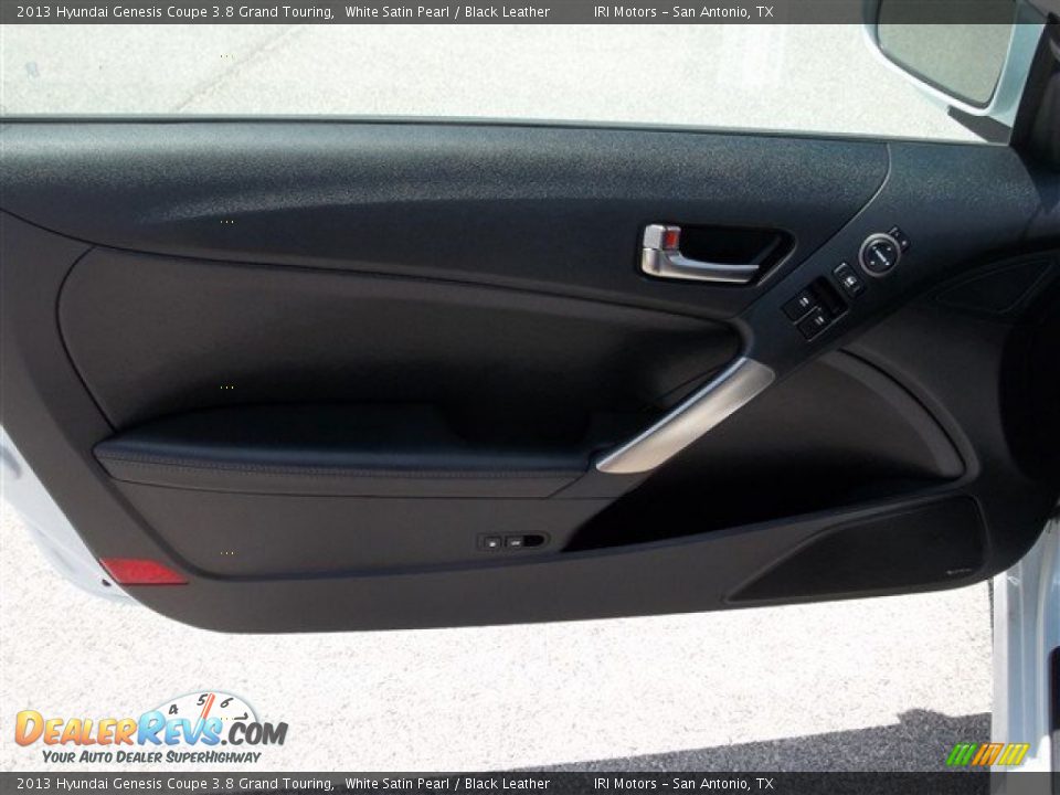 2013 Hyundai Genesis Coupe 3.8 Grand Touring White Satin Pearl / Black Leather Photo #13