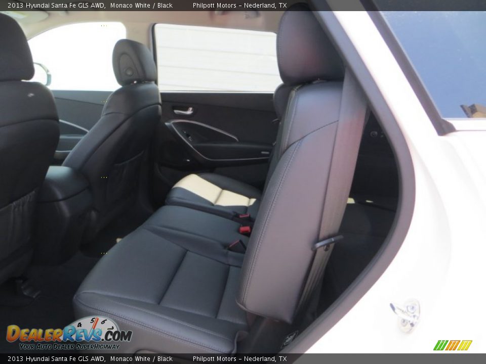 2013 Hyundai Santa Fe GLS AWD Monaco White / Black Photo #19