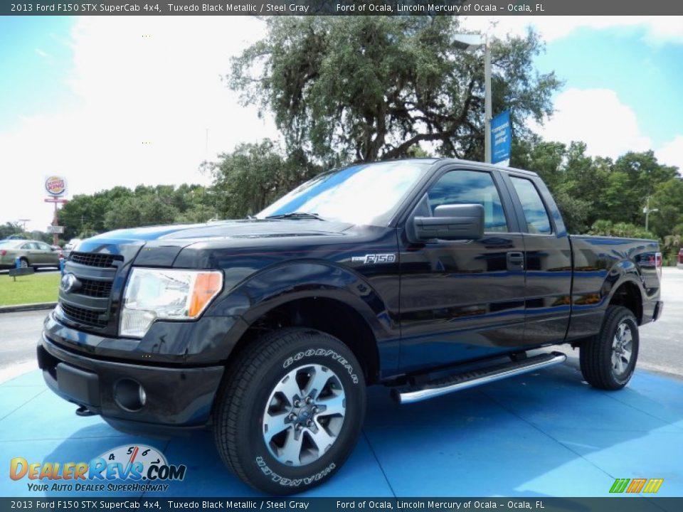 2013 Ford F150 STX SuperCab 4x4 Tuxedo Black Metallic / Steel Gray Photo #1