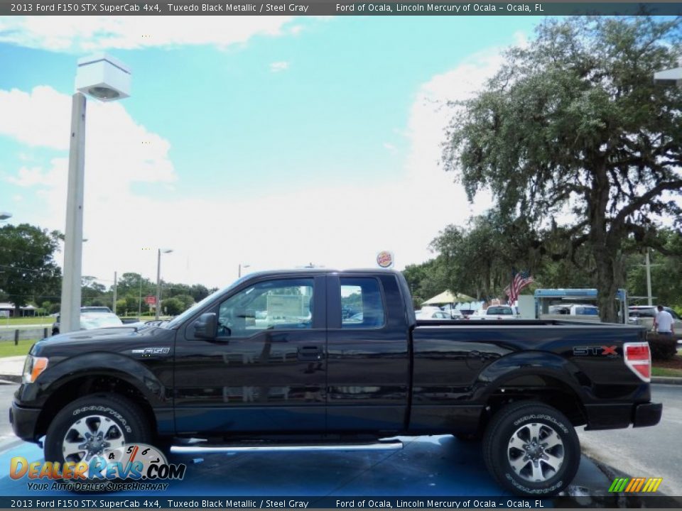 2013 Ford F150 STX SuperCab 4x4 Tuxedo Black Metallic / Steel Gray Photo #2