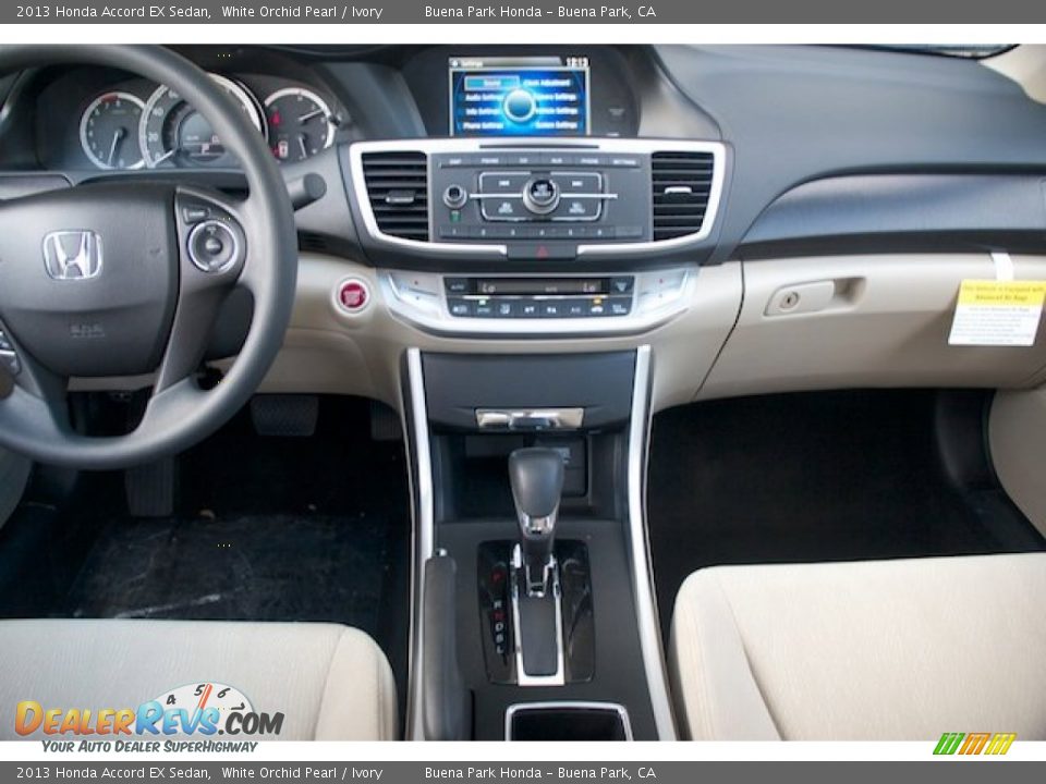 2013 Honda Accord EX Sedan White Orchid Pearl / Ivory Photo #14