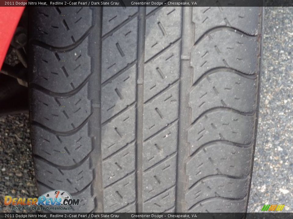 2011 Dodge Nitro Heat Redline 2-Coat Pearl / Dark Slate Gray Photo #24