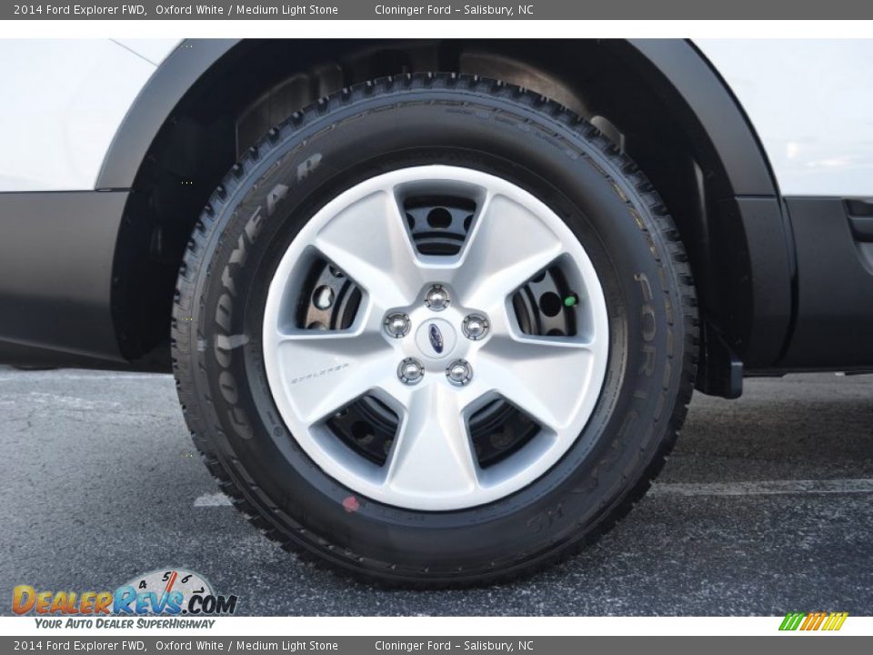 2014 Ford Explorer FWD Oxford White / Medium Light Stone Photo #9