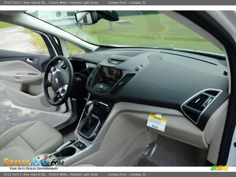 2013 Ford C-Max Hybrid SEL Oxford White / Medium Light Stone Photo #18