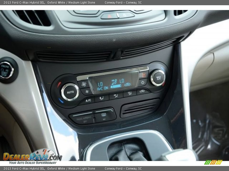 2013 Ford C-Max Hybrid SEL Oxford White / Medium Light Stone Photo #29