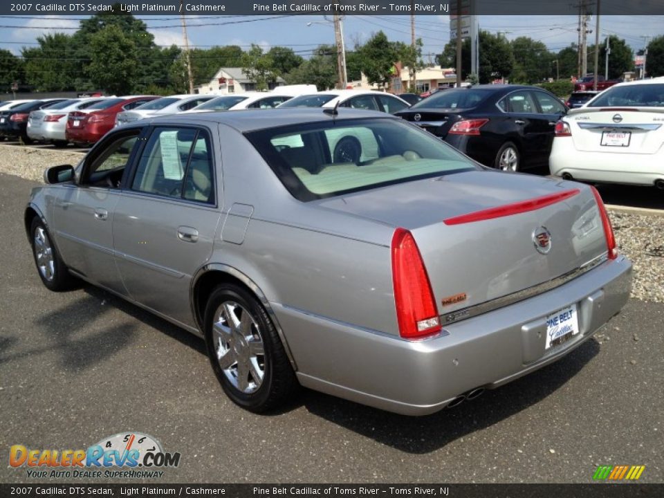 2007 Cadillac DTS Sedan Light Platinum / Cashmere Photo #5