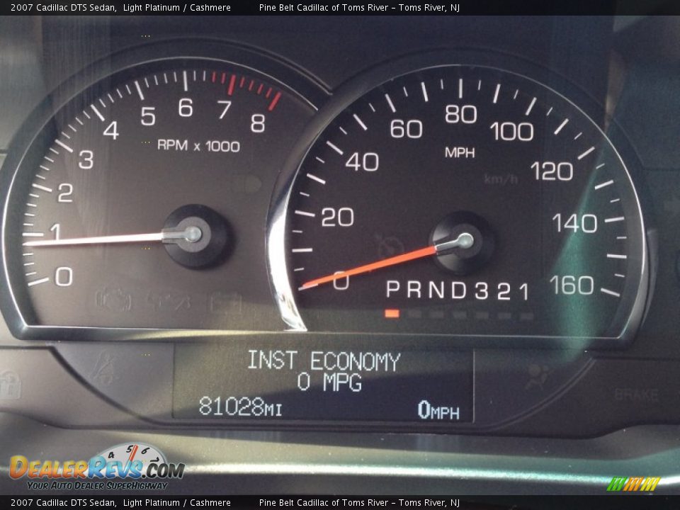 2007 Cadillac DTS Sedan Light Platinum / Cashmere Photo #15