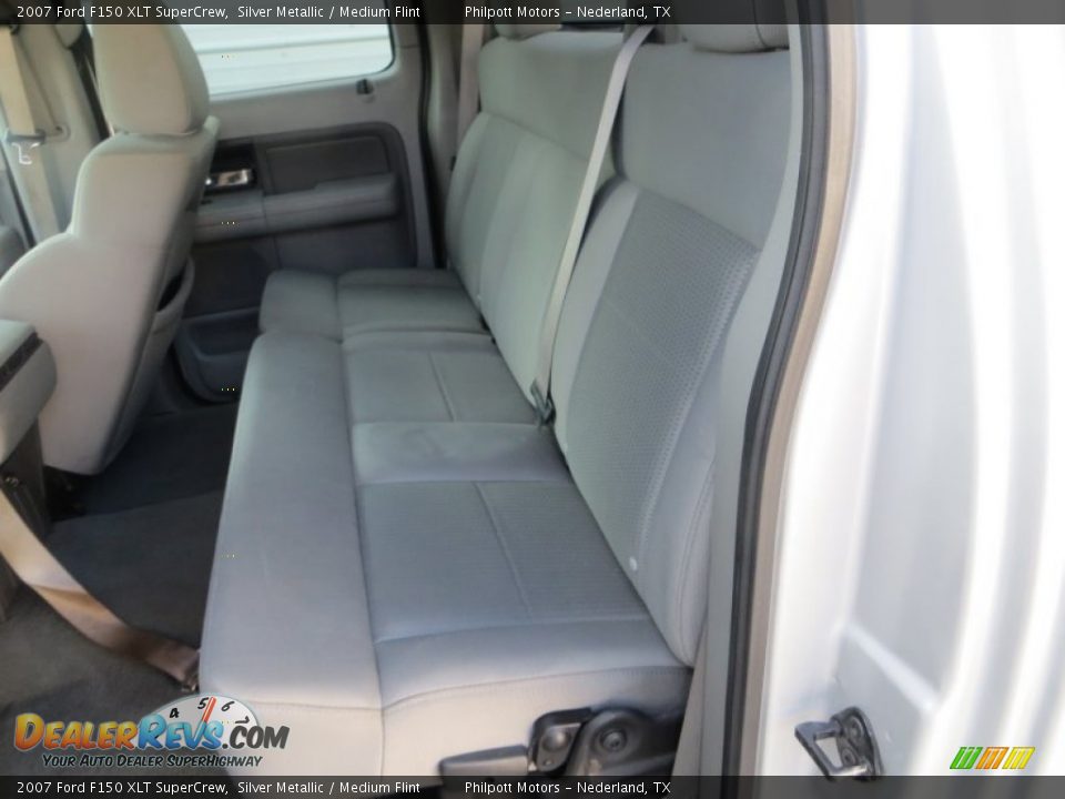 2007 Ford F150 XLT SuperCrew Silver Metallic / Medium Flint Photo #31