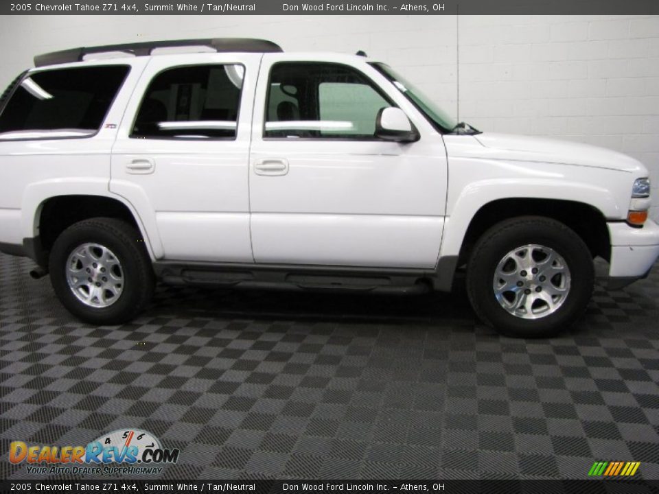 2005 Chevrolet Tahoe Z71 4x4 Summit White / Tan/Neutral Photo #3