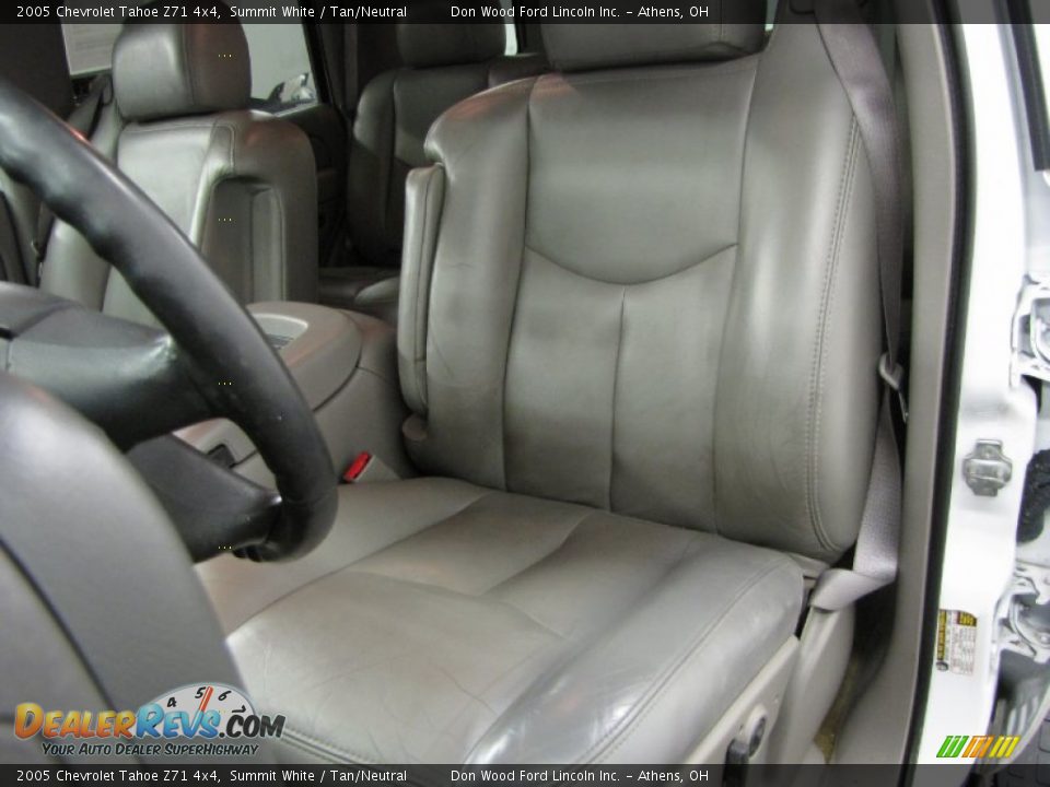 2005 Chevrolet Tahoe Z71 4x4 Summit White / Tan/Neutral Photo #7