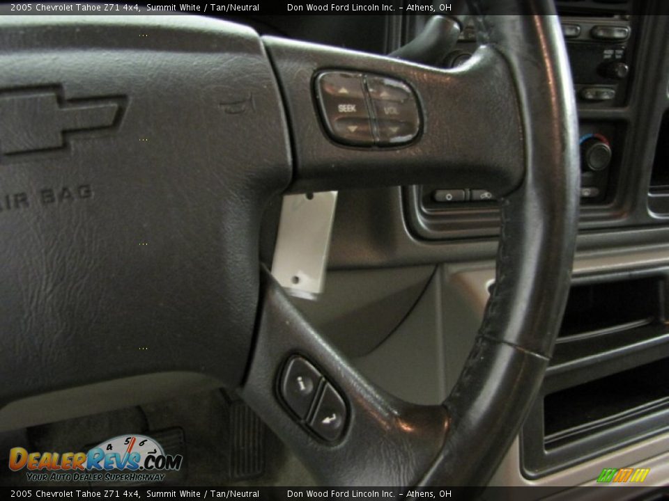 2005 Chevrolet Tahoe Z71 4x4 Summit White / Tan/Neutral Photo #18