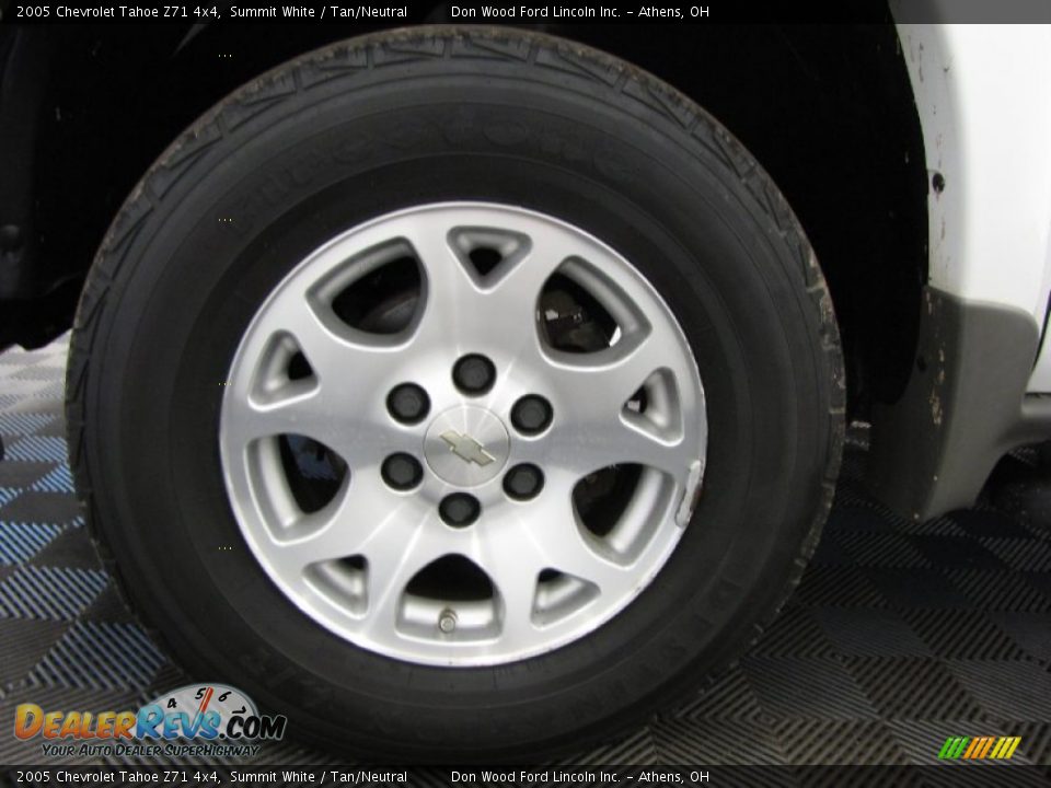 2005 Chevrolet Tahoe Z71 4x4 Summit White / Tan/Neutral Photo #25