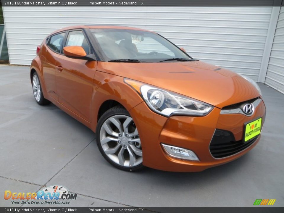 2013 Hyundai Veloster Vitamin C / Black Photo #2