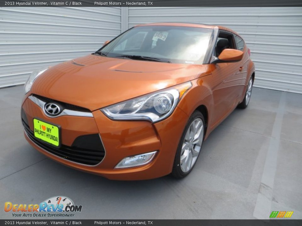 2013 Hyundai Veloster Vitamin C / Black Photo #8