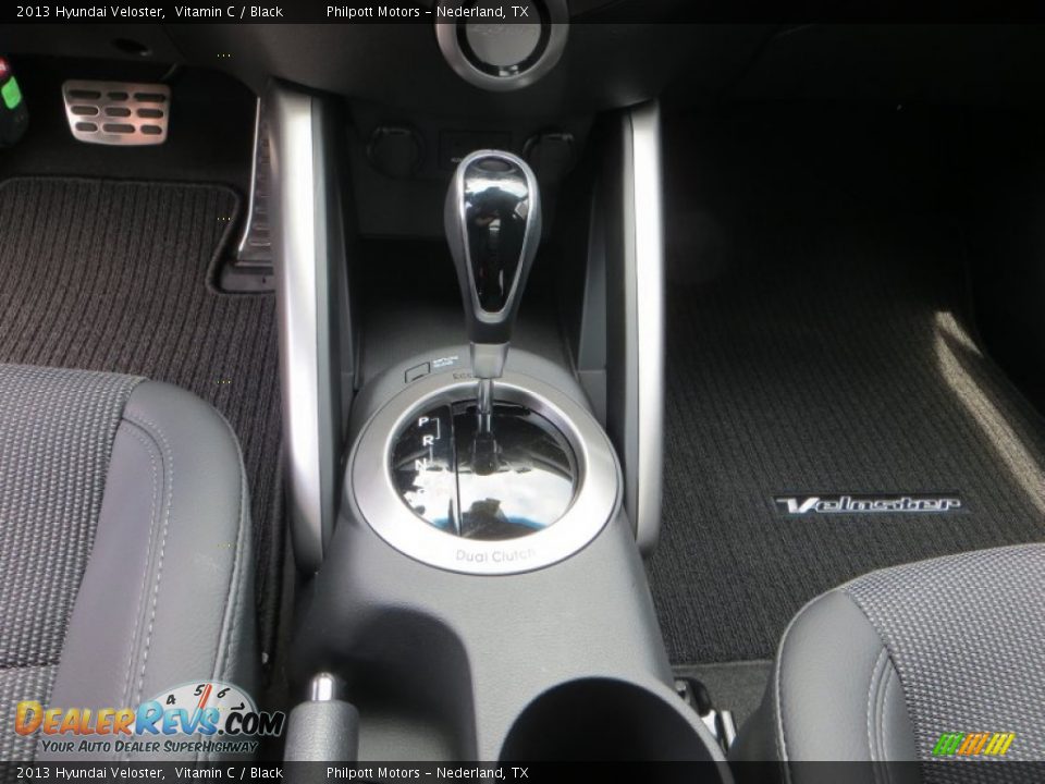 2013 Hyundai Veloster Vitamin C / Black Photo #25
