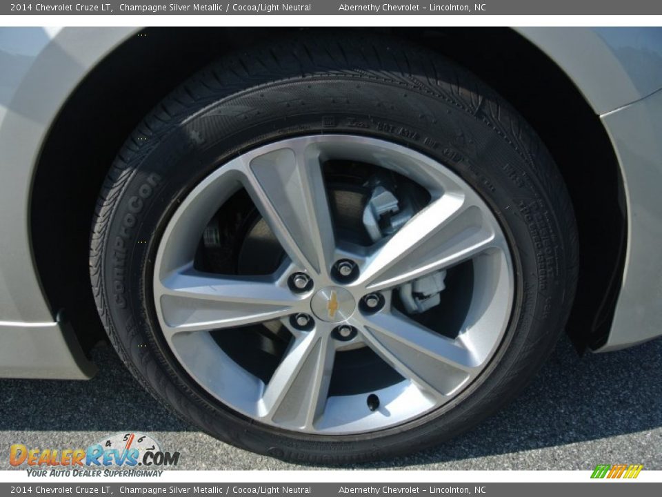 2014 Chevrolet Cruze LT Wheel Photo #20
