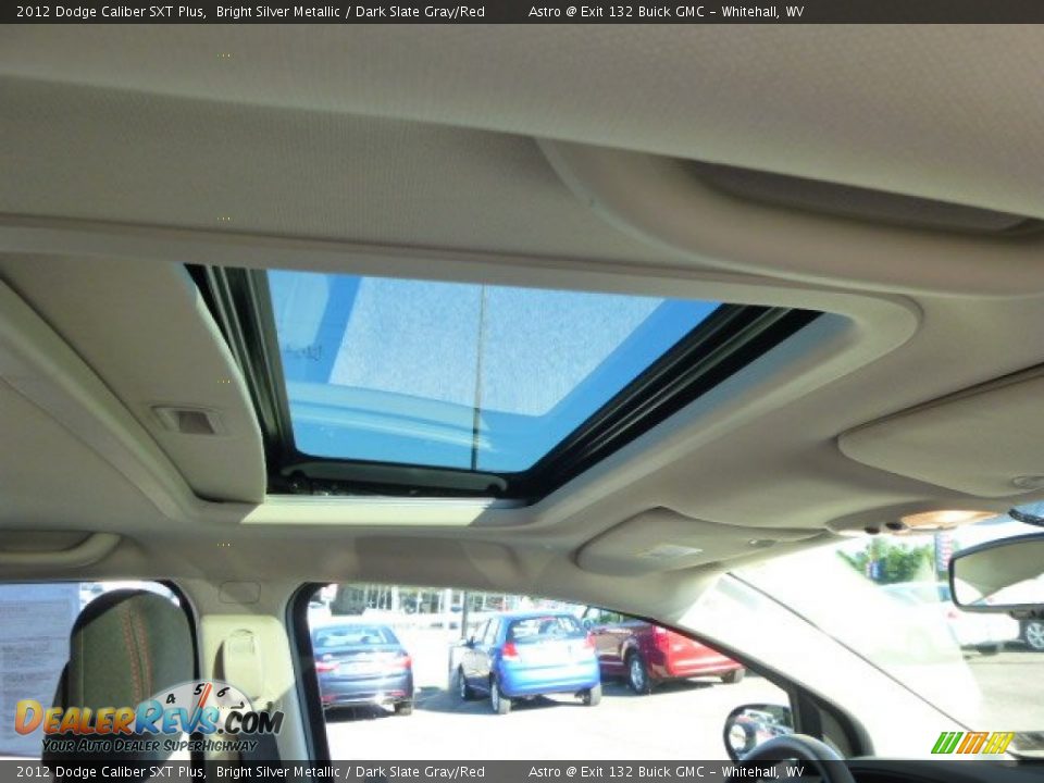 2012 Dodge Caliber SXT Plus Bright Silver Metallic / Dark Slate Gray/Red Photo #10