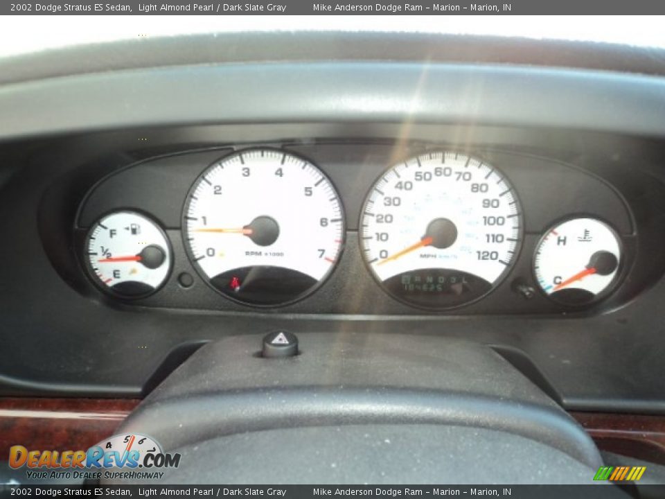 2002 Dodge Stratus ES Sedan Light Almond Pearl / Dark Slate Gray Photo #7