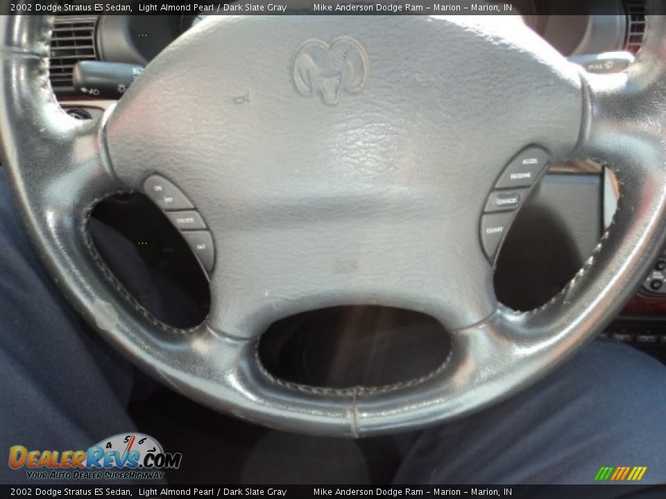 2002 Dodge Stratus ES Sedan Light Almond Pearl / Dark Slate Gray Photo #8