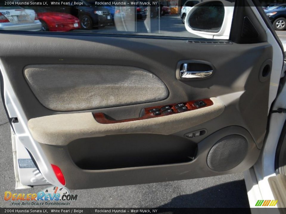 2004 Hyundai Sonata LX White Pearl / Beige Photo #7