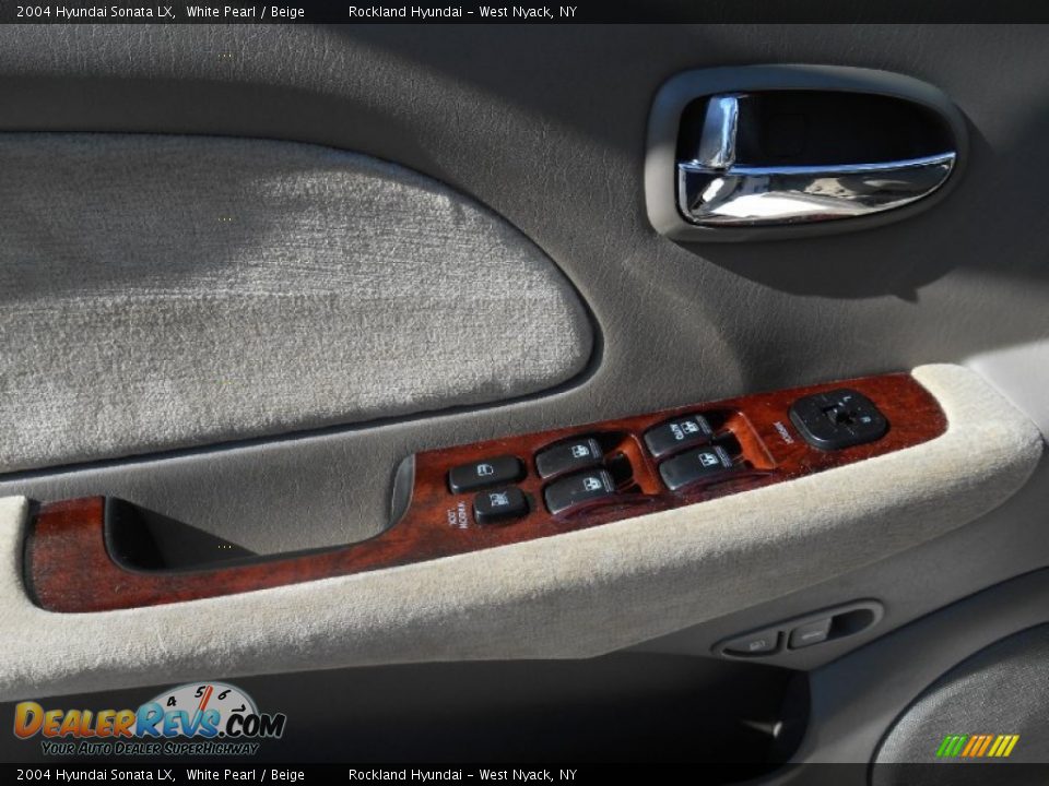 2004 Hyundai Sonata LX White Pearl / Beige Photo #8