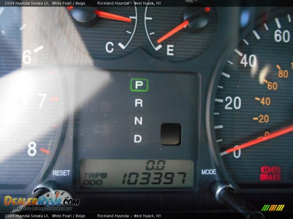 2004 Hyundai Sonata LX White Pearl / Beige Photo #14