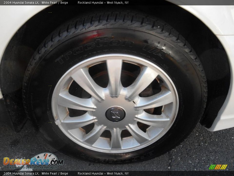 2004 Hyundai Sonata LX White Pearl / Beige Photo #24