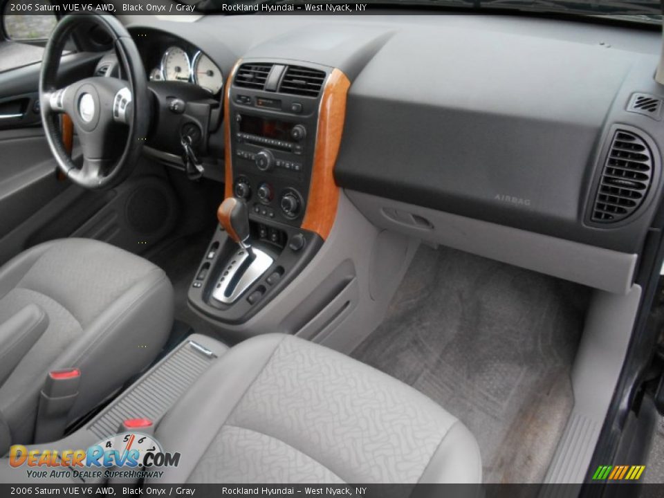 2006 Saturn VUE V6 AWD Black Onyx / Gray Photo #23