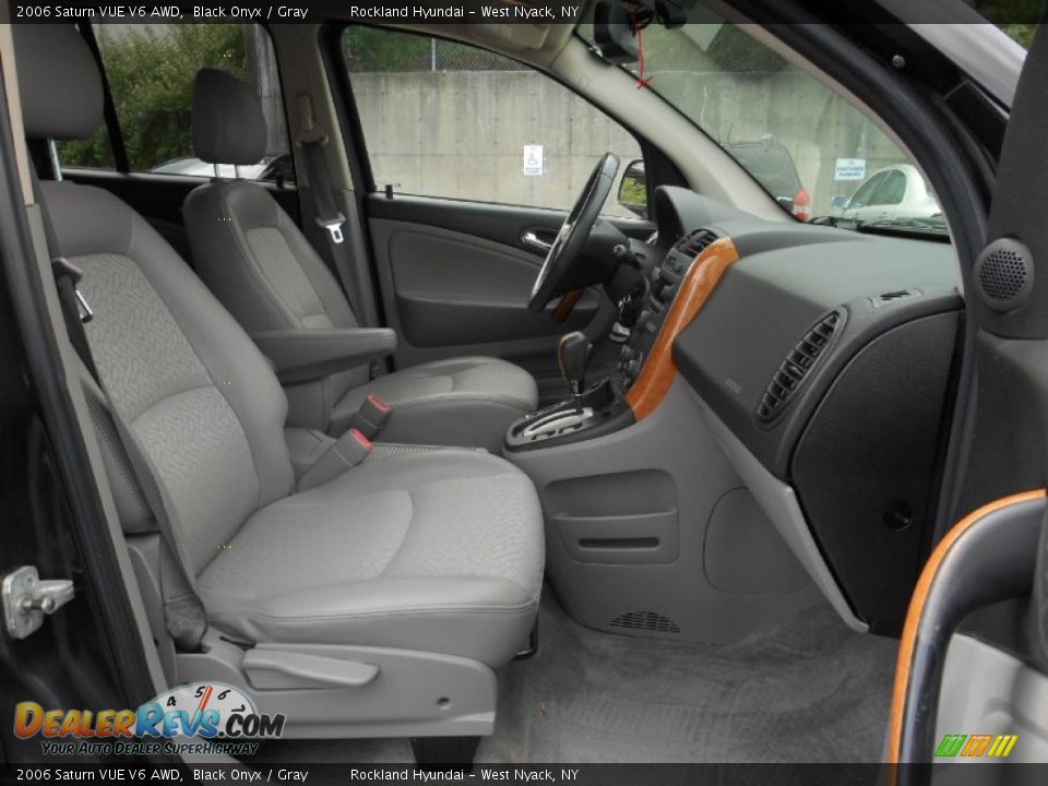 2006 Saturn VUE V6 AWD Black Onyx / Gray Photo #24