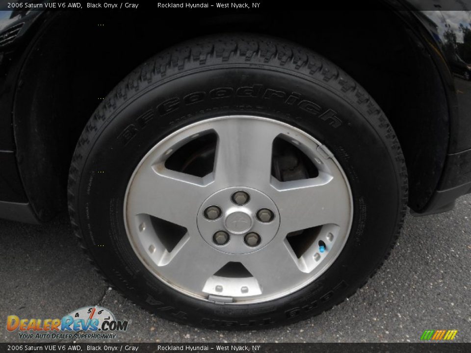 2006 Saturn VUE V6 AWD Black Onyx / Gray Photo #25