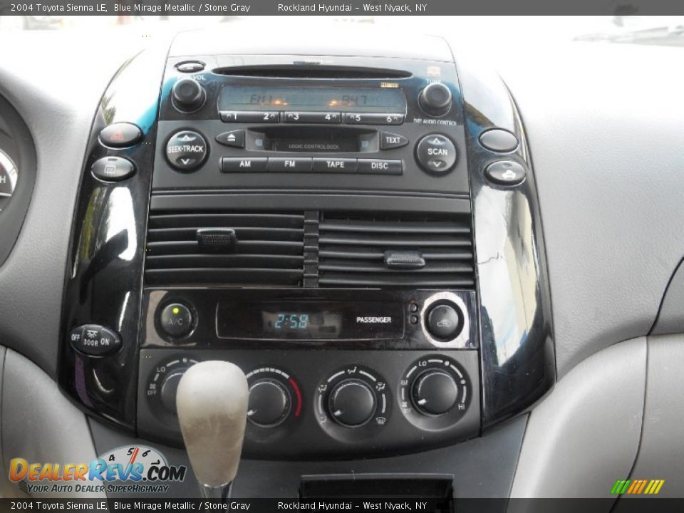 2004 Toyota Sienna LE Blue Mirage Metallic / Stone Gray Photo #16