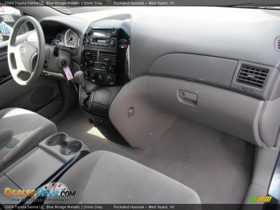 2004 Toyota Sienna LE Blue Mirage Metallic / Stone Gray Photo #22
