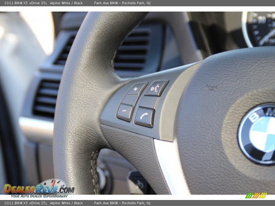 2011 BMW X5 xDrive 35i Alpine White / Black Photo #17
