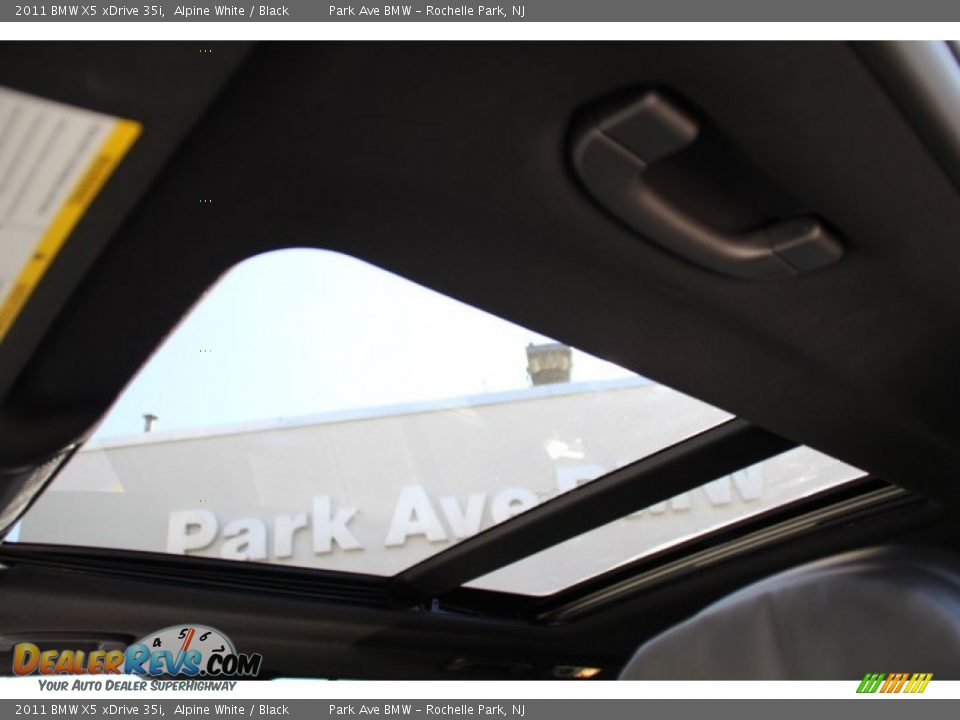 2011 BMW X5 xDrive 35i Alpine White / Black Photo #20