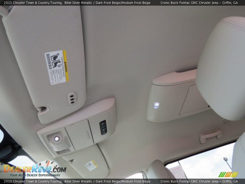2013 Chrysler Town & Country Touring Billet Silver Metallic / Dark Frost Beige/Medium Frost Beige Photo #8