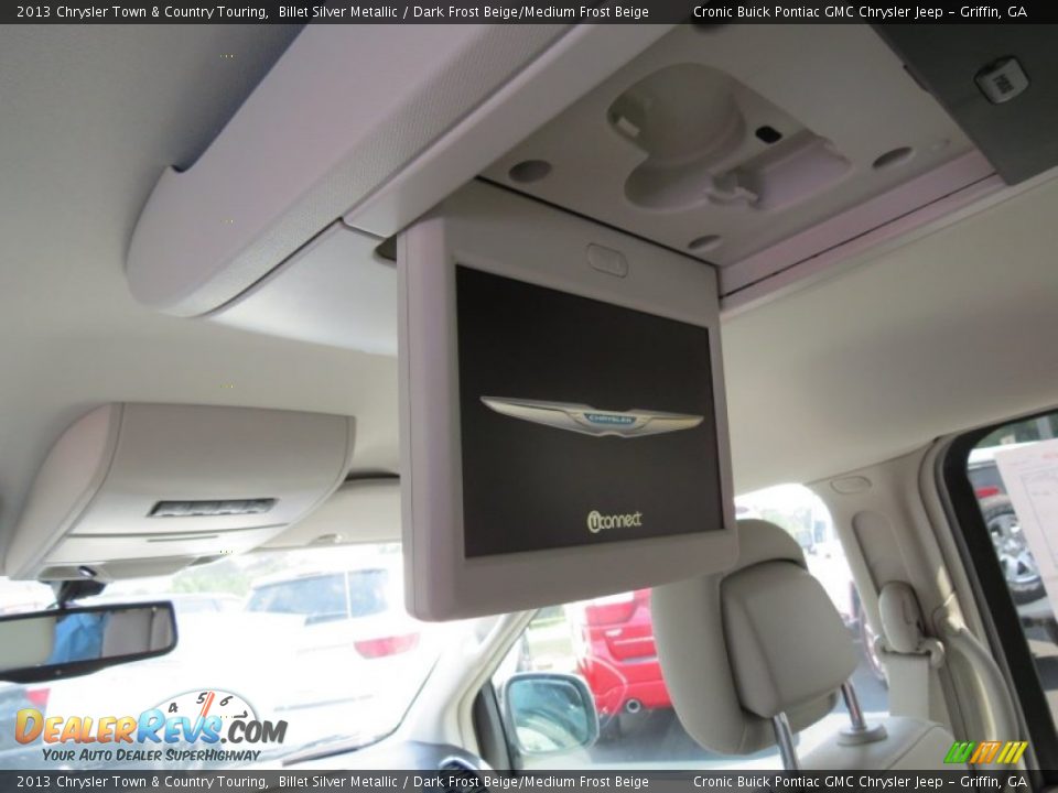 2013 Chrysler Town & Country Touring Billet Silver Metallic / Dark Frost Beige/Medium Frost Beige Photo #9