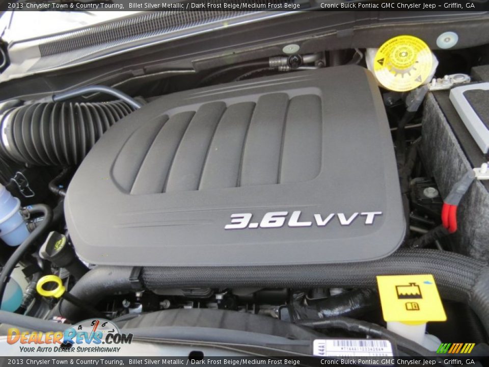 2013 Chrysler Town & Country Touring Billet Silver Metallic / Dark Frost Beige/Medium Frost Beige Photo #13