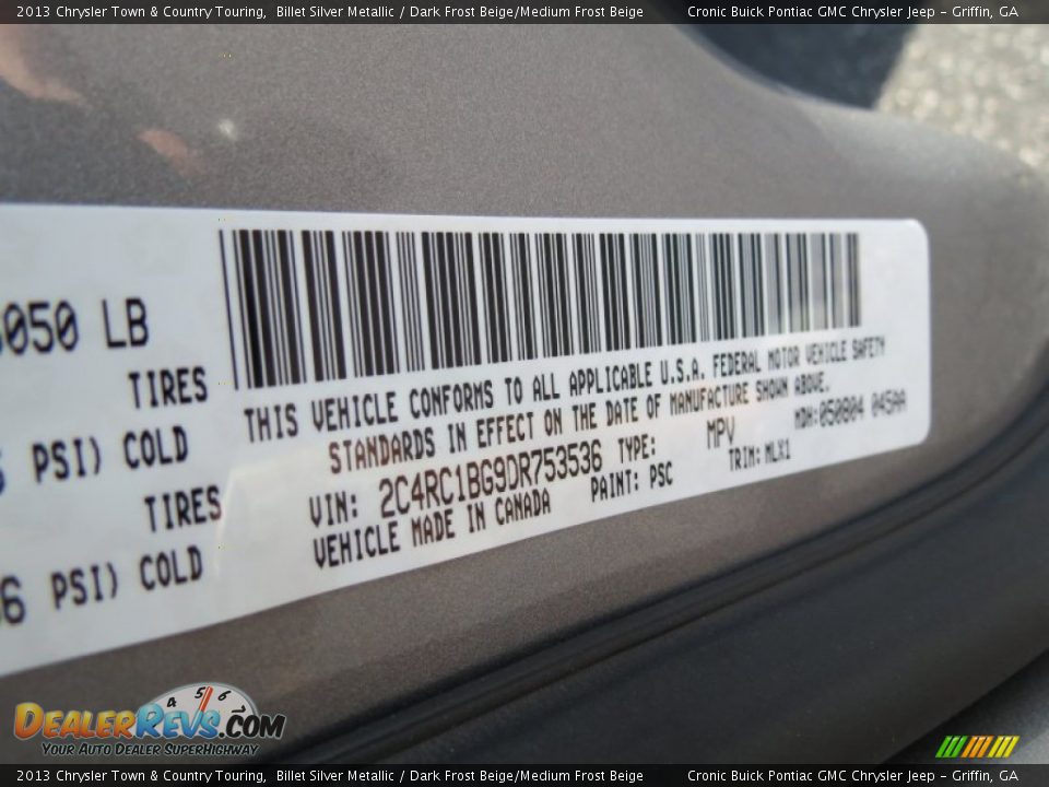 2013 Chrysler Town & Country Touring Billet Silver Metallic / Dark Frost Beige/Medium Frost Beige Photo #17