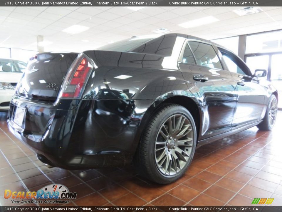 2013 Chrysler 300 C John Varvatos Limited Edition Phantom Black Tri-Coat Pearl / Black Photo #7