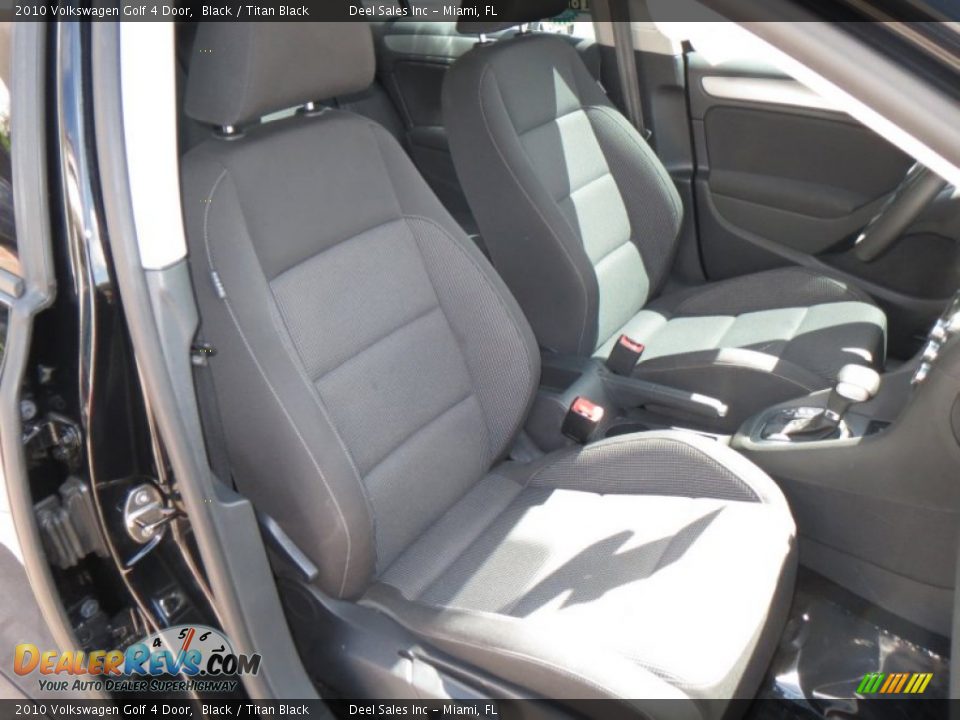 2010 Volkswagen Golf 4 Door Black / Titan Black Photo #10