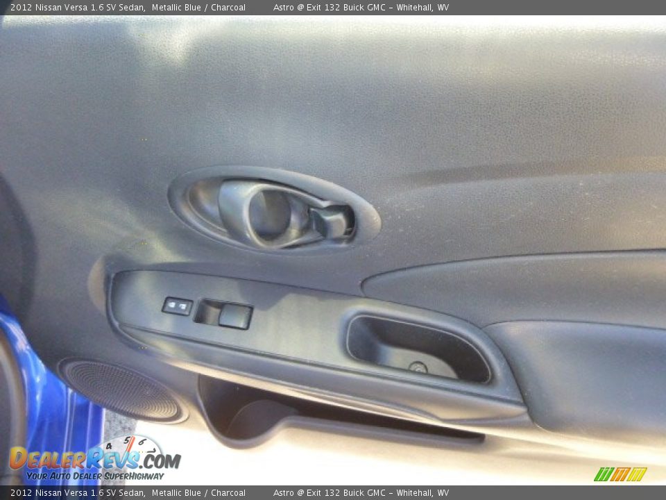 2012 Nissan Versa 1.6 SV Sedan Metallic Blue / Charcoal Photo #11