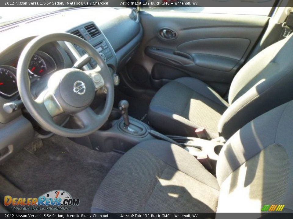 2012 Nissan Versa 1.6 SV Sedan Metallic Blue / Charcoal Photo #16