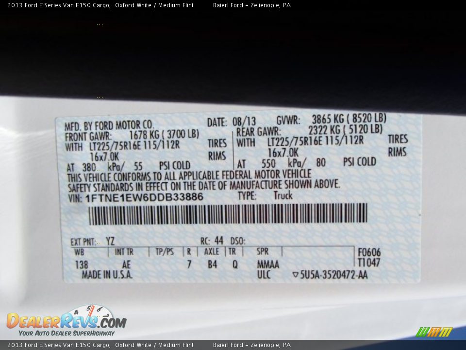 2013 Ford E Series Van E150 Cargo Oxford White / Medium Flint Photo #20