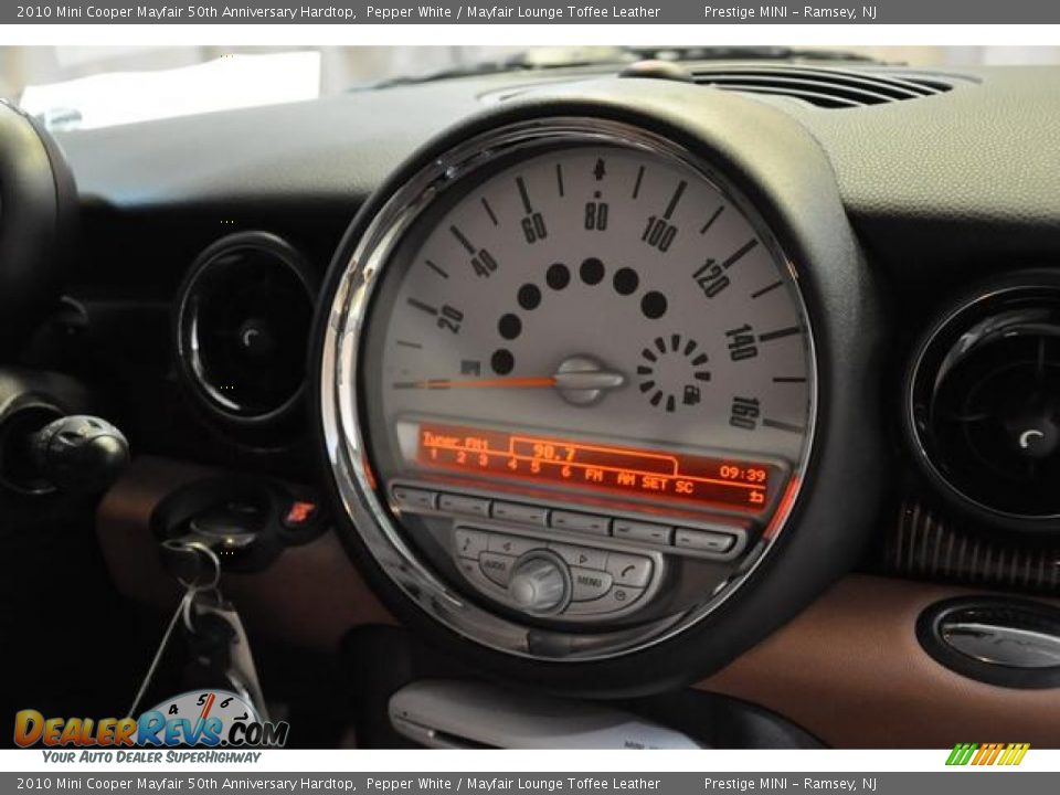 2010 Mini Cooper Mayfair 50th Anniversary Hardtop Pepper White / Mayfair Lounge Toffee Leather Photo #11