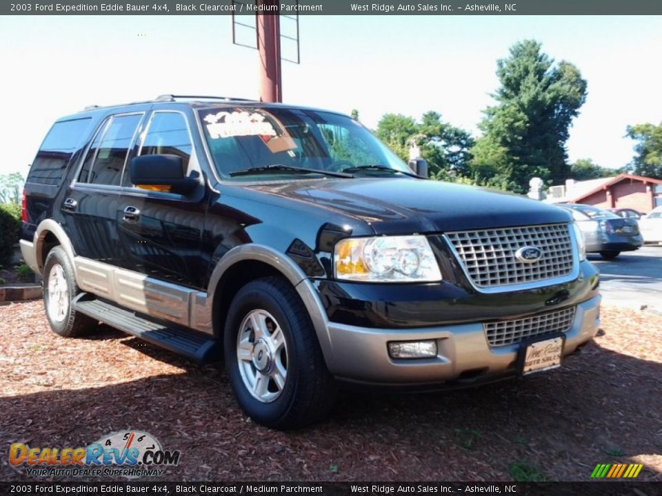 2003 Ford Expedition Eddie Bauer 4x4 Black Clearcoat / Medium Parchment Photo #2