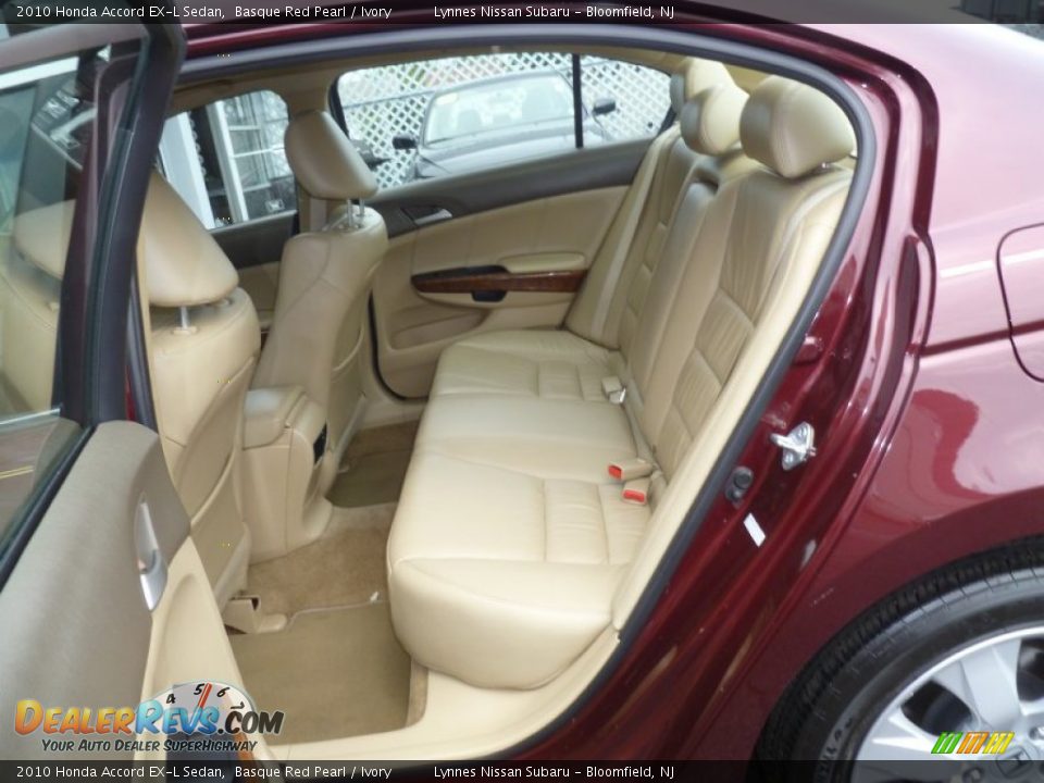 2010 Honda Accord EX-L Sedan Basque Red Pearl / Ivory Photo #11
