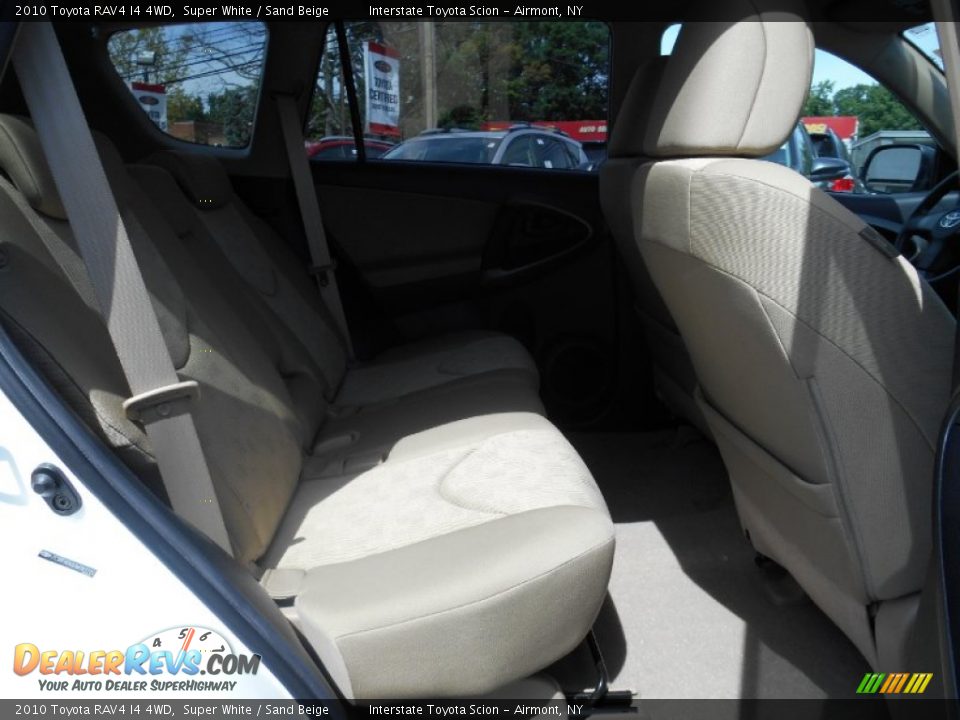 2010 Toyota RAV4 I4 4WD Super White / Sand Beige Photo #19