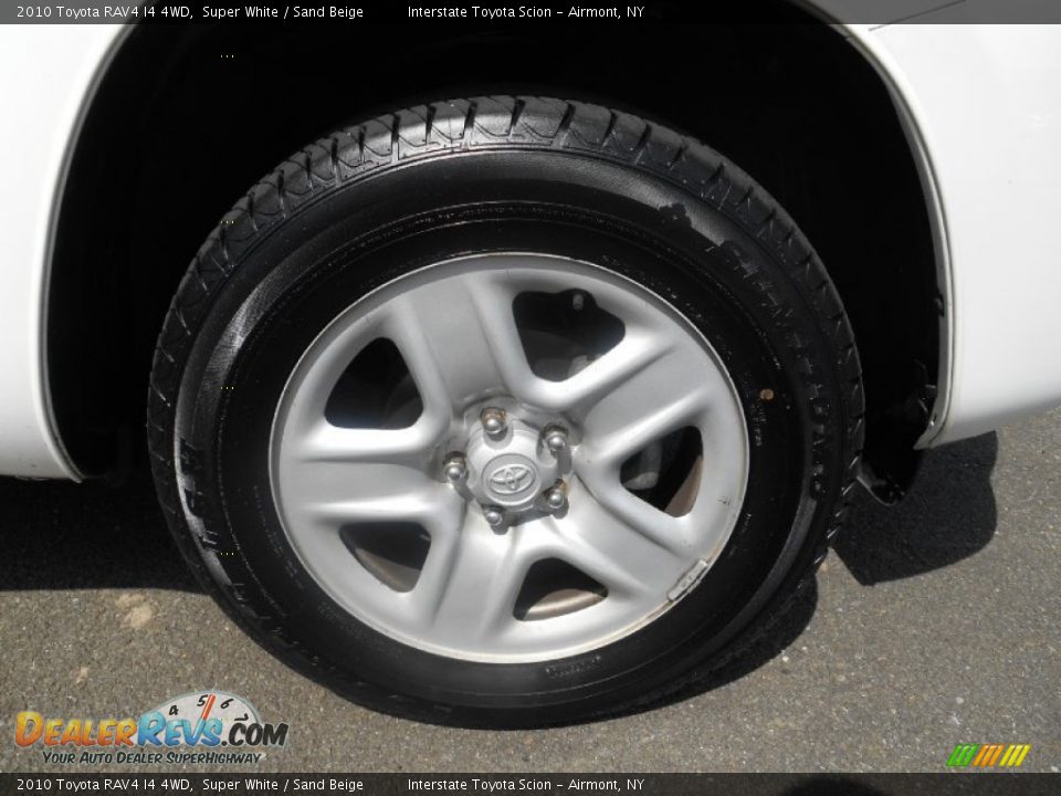 2010 Toyota RAV4 I4 4WD Super White / Sand Beige Photo #23