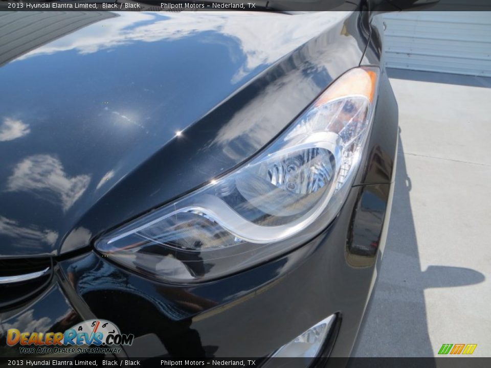 2013 Hyundai Elantra Limited Black / Black Photo #11