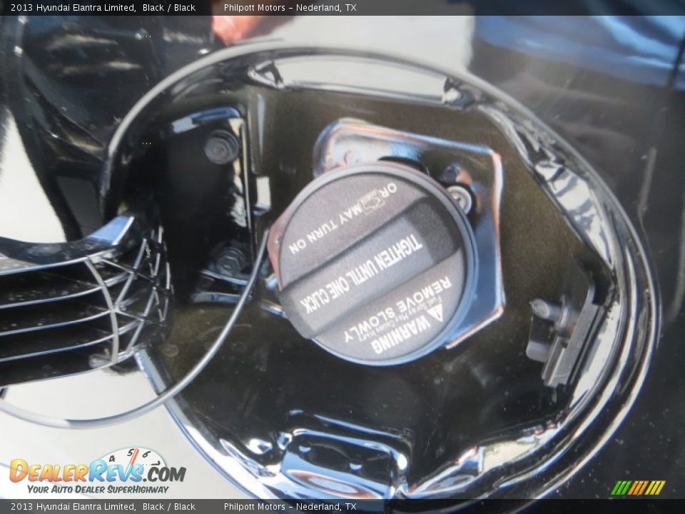 2013 Hyundai Elantra Limited Black / Black Photo #14